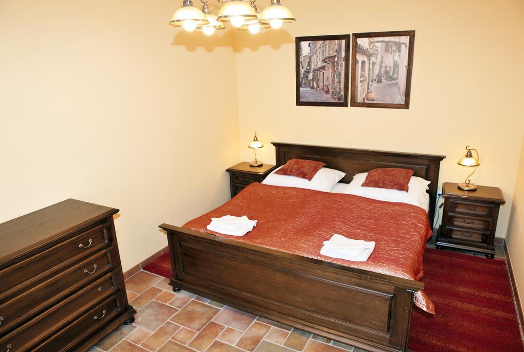 Hotel Pelikán Třeboň Quarto foto
