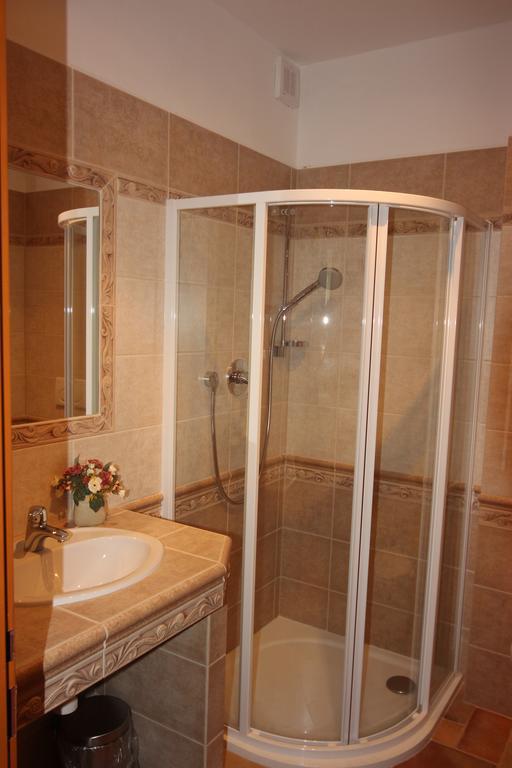 Hotel Pelikán Třeboň Quarto foto
